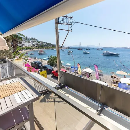 Apartamento Luminous Seafront With Fascinating Sea View In The Heart Of *