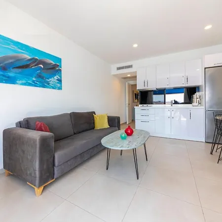 Apartamento Luminous Seafront With Fascinating Sea View In The Heart Of *